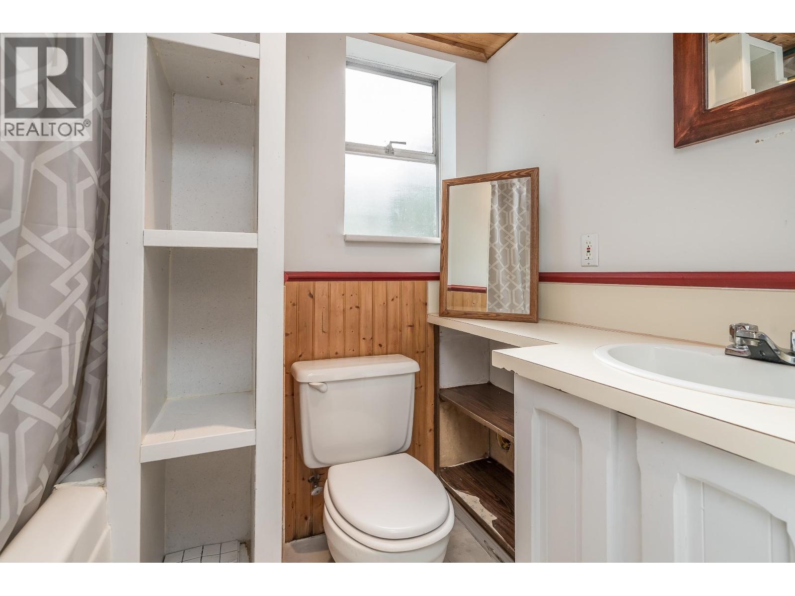 5822 51 Avenue, Ladner, British Columbia  V4K 2C1 - Photo 17 - R3056748
