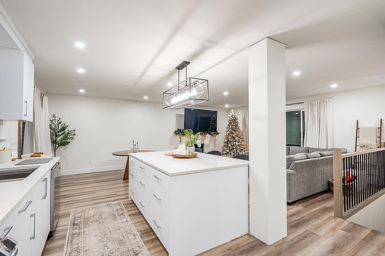 20073 42 Avenue, Langley, British Columbia  V3A 3A6 - Photo 8 - R3056865