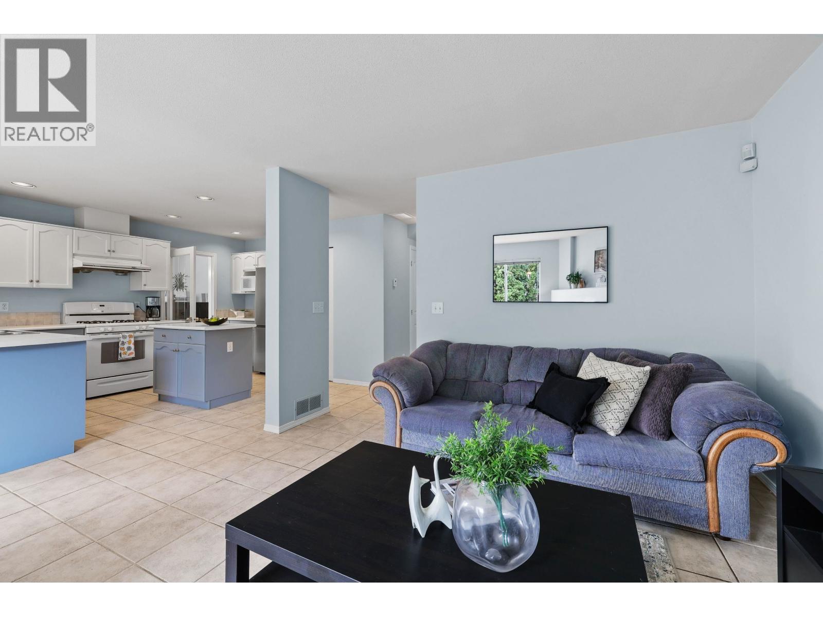 5551 Rowling Place, Richmond, British Columbia  V6V 2T4 - Photo 17 - R3056818