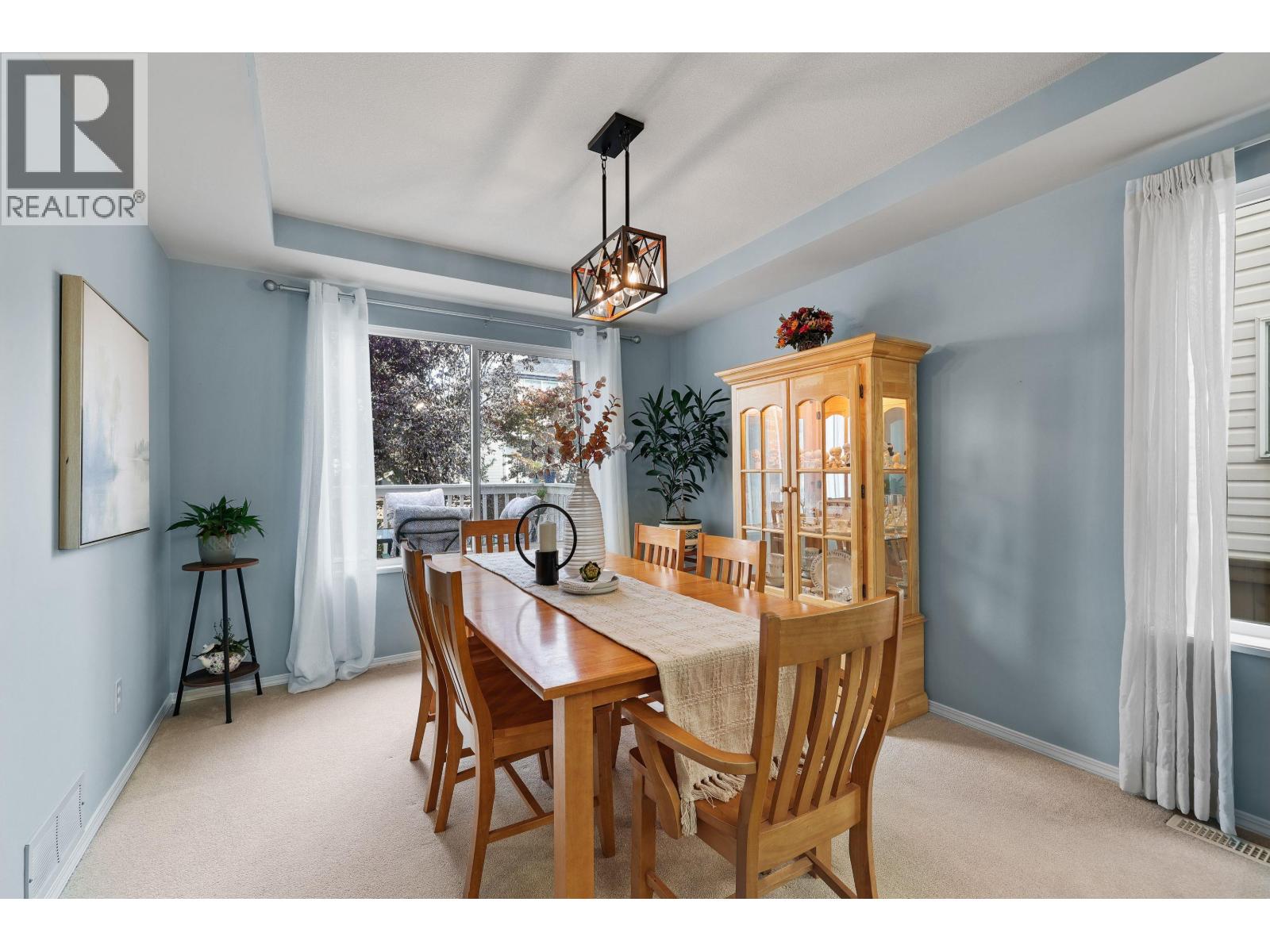 5551 Rowling Place, Richmond, British Columbia  V6V 2T4 - Photo 8 - R3056818