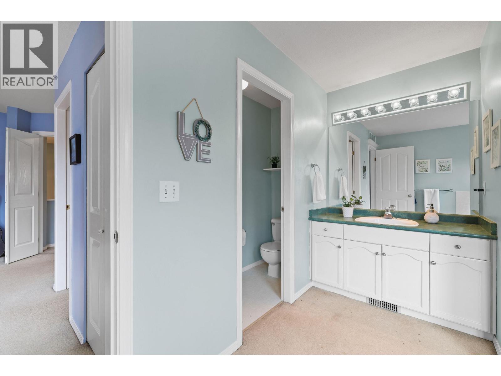 5551 Rowling Place, Richmond, British Columbia  V6V 2T4 - Photo 28 - R3056818