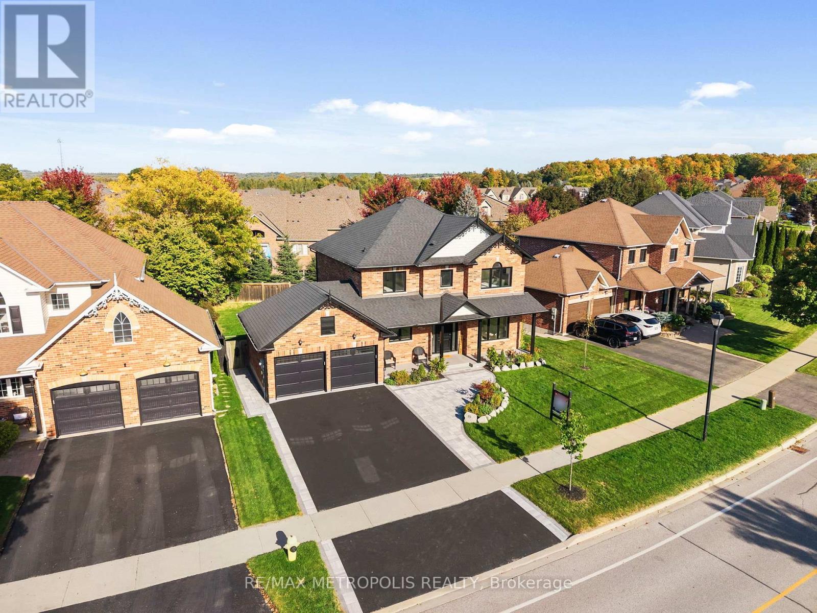 35 Nelkydd Lane, Uxbridge, Ontario  L9P 1Z8 - Photo 6 - N12453037