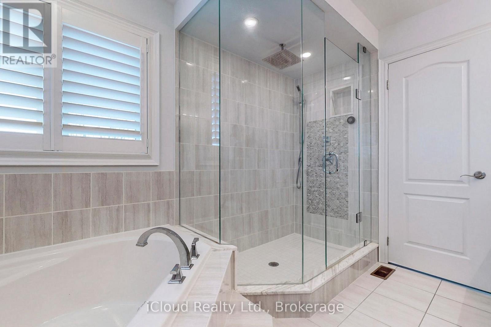 280 Miller Park Avenue, Bradford West Gwillimbury, Ontario  L3Z 0Y1 - Photo 29 - N12453057