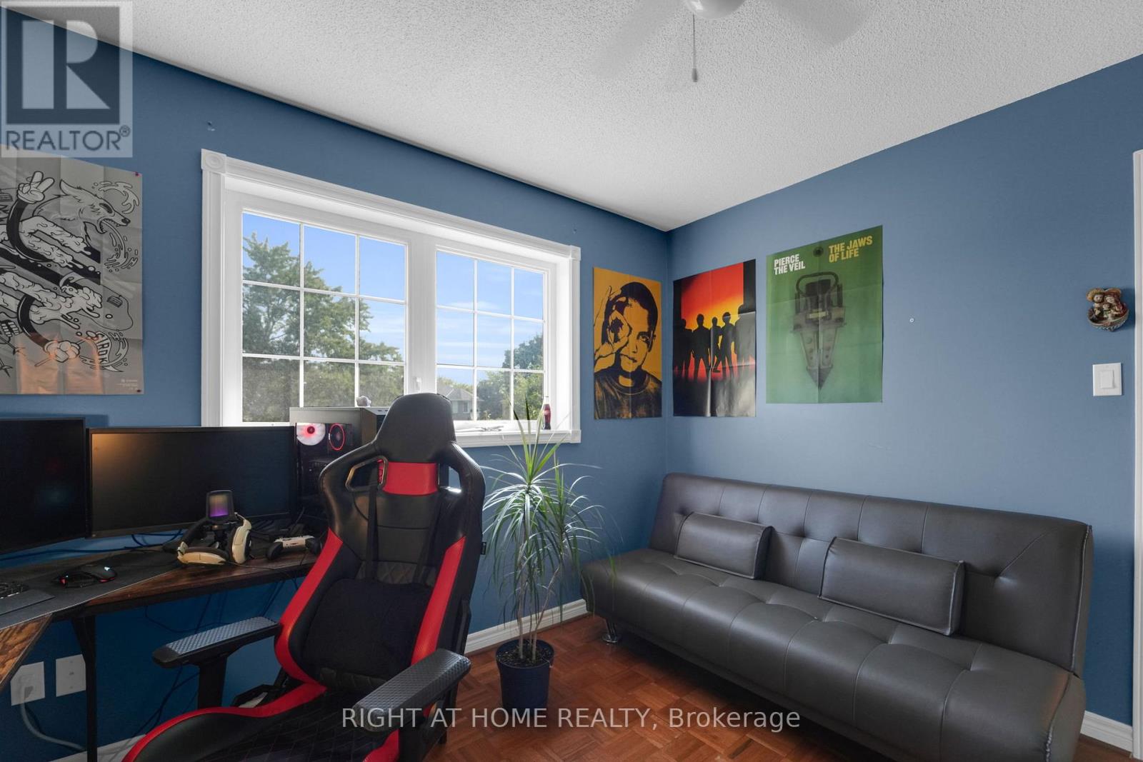 304 Rhodes Circle, Newmarket, Ontario  L3X 1V4 - Photo 21 - N12453060