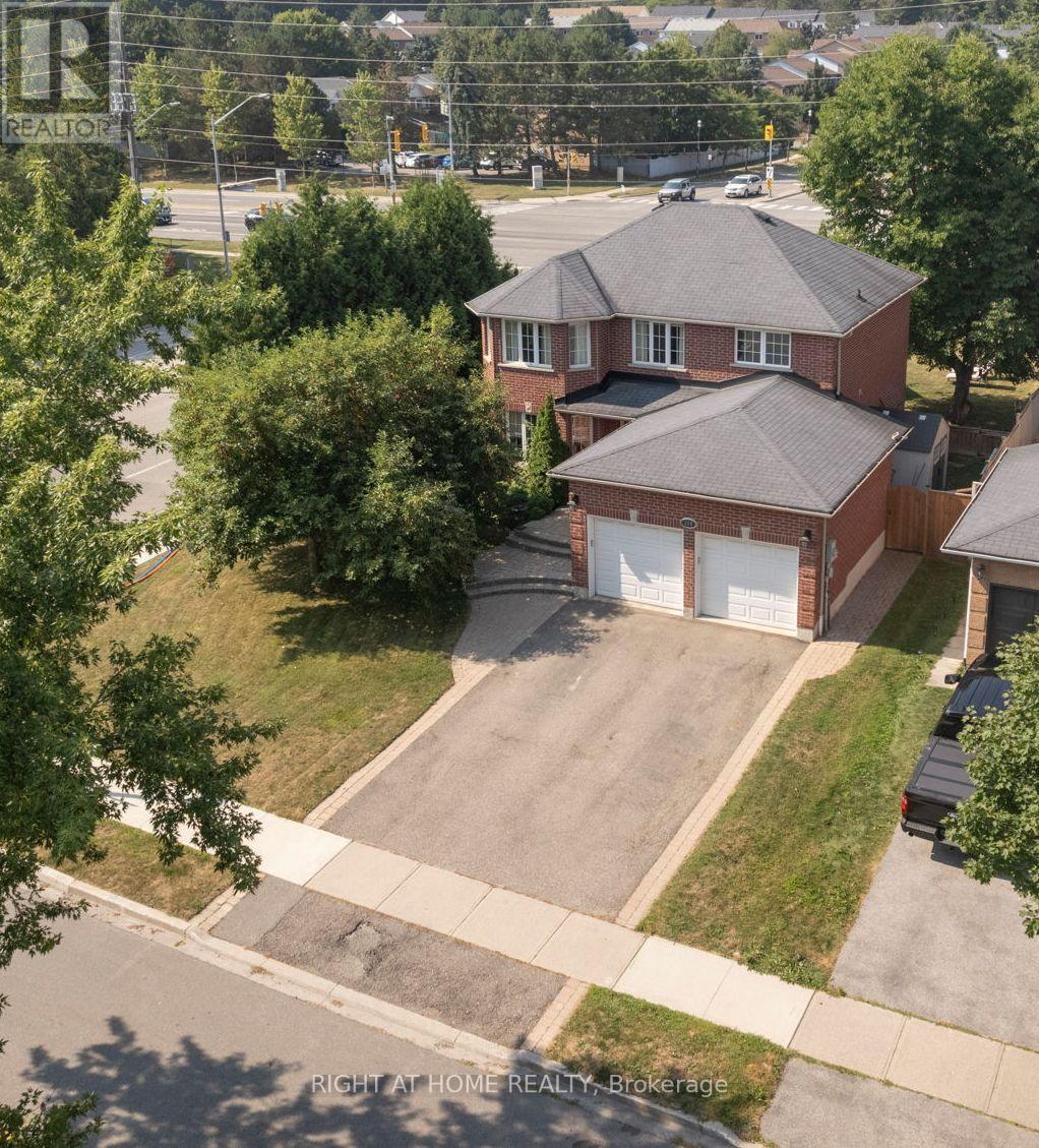 304 Rhodes Circle, Newmarket, Ontario  L3X 1V4 - Photo 47 - N12453060