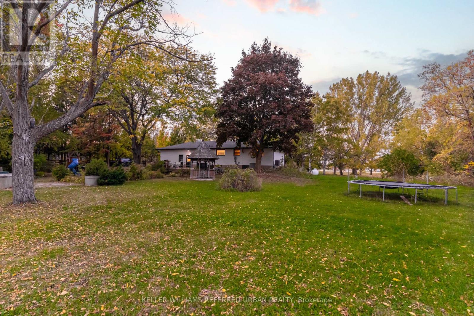 886 Sixth Street, Collingwood, Ontario  L9Y 3Y9 - Photo 29 - S12453056