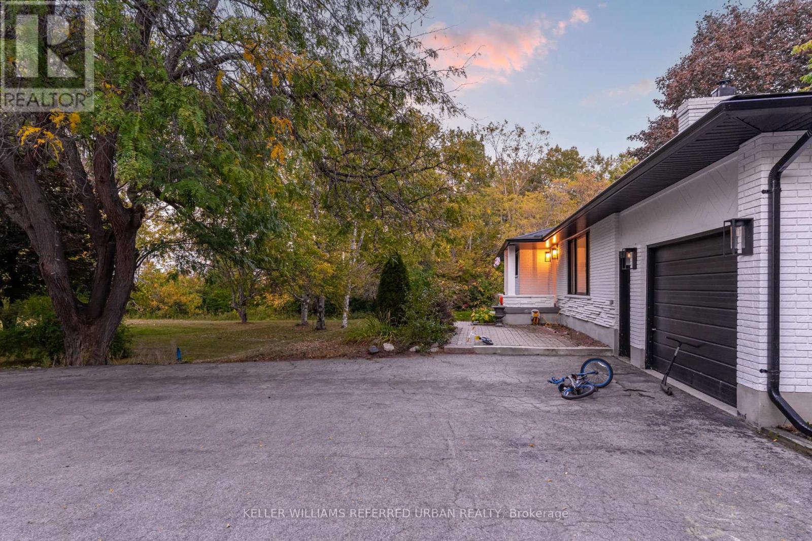 886 Sixth Street, Collingwood, Ontario  L9Y 3Y9 - Photo 33 - S12453056