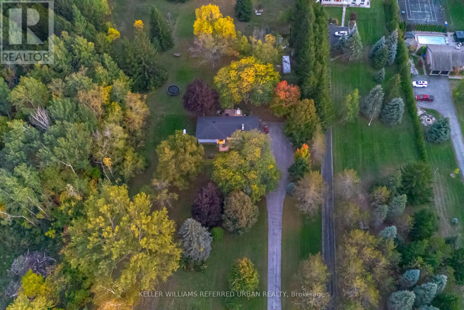 886 Sixth Street, Collingwood, Ontario  L9Y 3Y9 - Photo 36 - S12453056