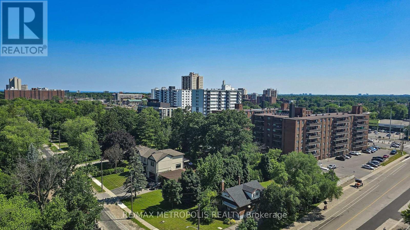 1202 - 75 King Street E, Mississauga, Ontario  L5A 4G5 - Photo 31 - W12453041