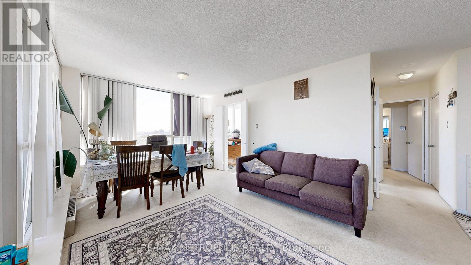 1202 - 75 King Street E, Mississauga, Ontario  L5A 4G5 - Photo 8 - W12453041