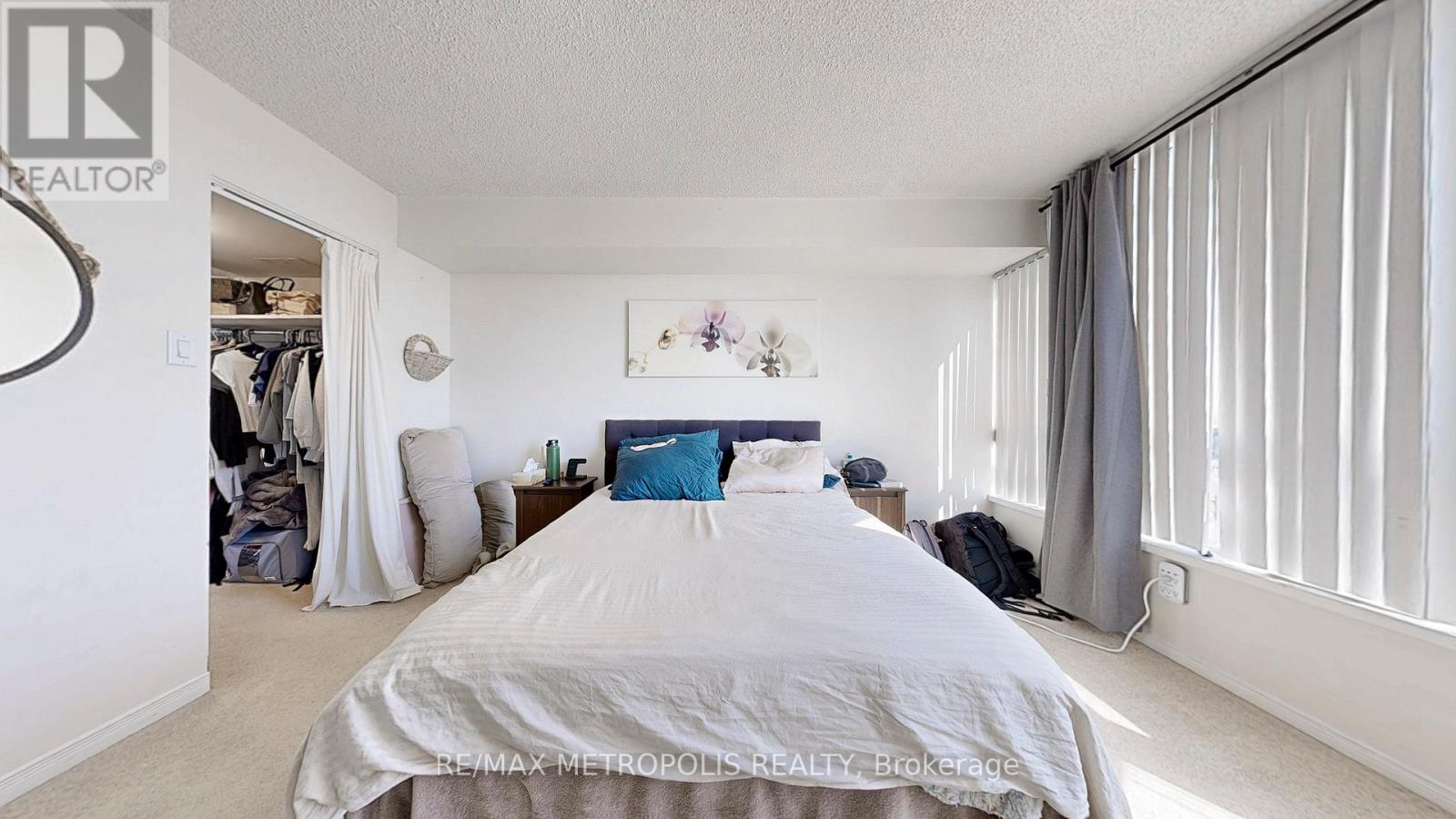 1512 - 75 King Street E, Mississauga, Ontario  L5A 4G5 - Photo 20 - W12453048