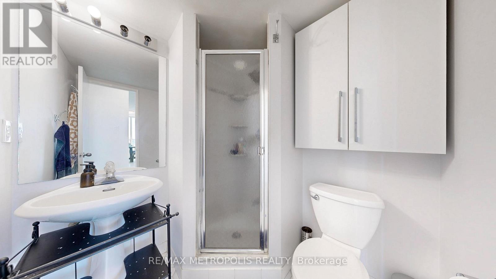 1512 - 75 King Street E, Mississauga, Ontario  L5A 4G5 - Photo 27 - W12453048