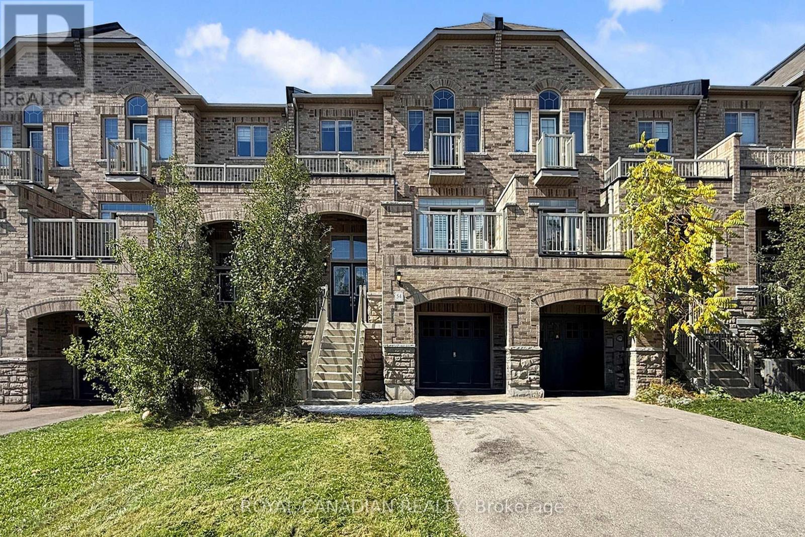 54 CHESTERWOOD CRESCENT, Brampton, Ontario