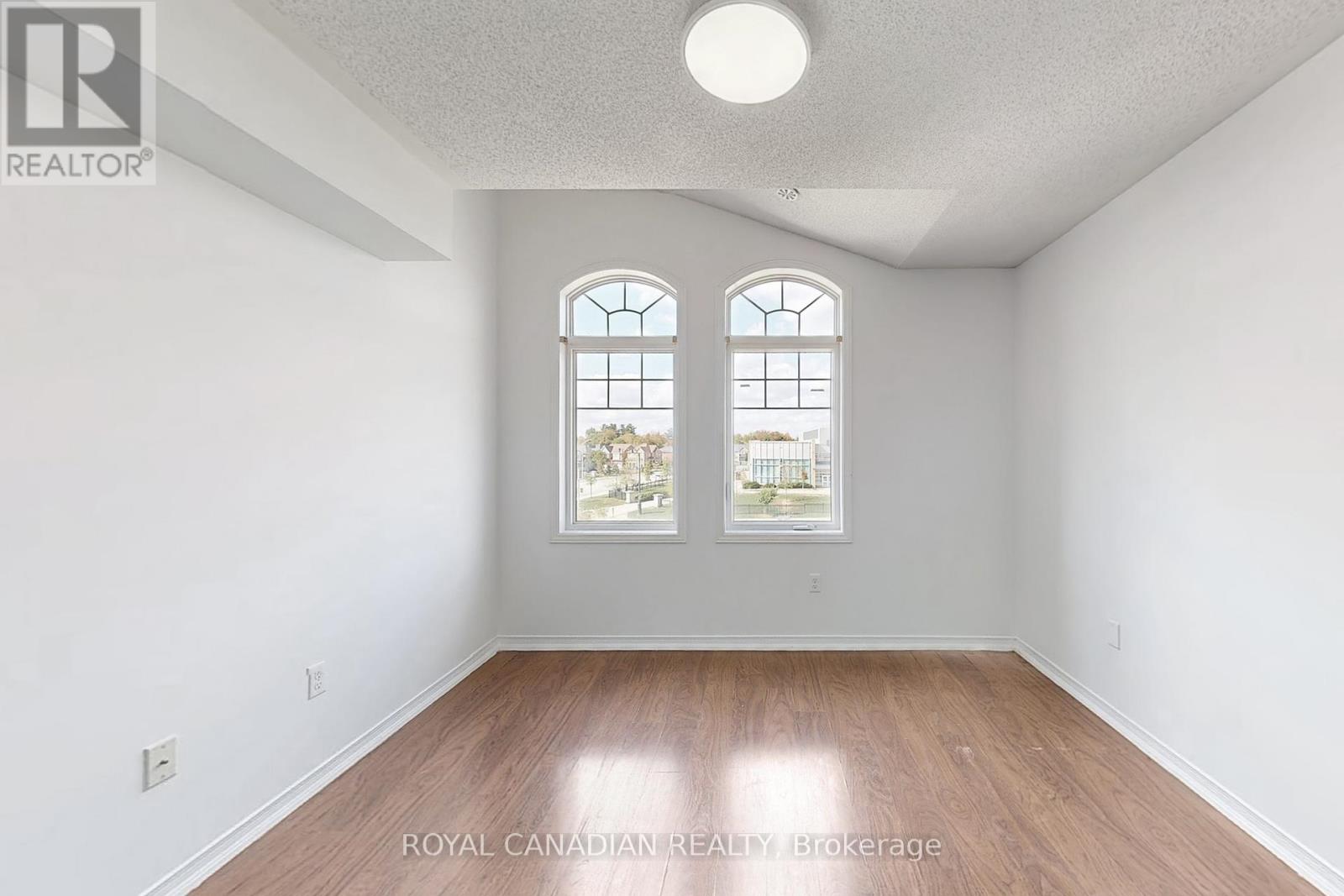 54 Chesterwood Crescent, Brampton, Ontario  L6Y 0Z4 - Photo 22 - W12453063