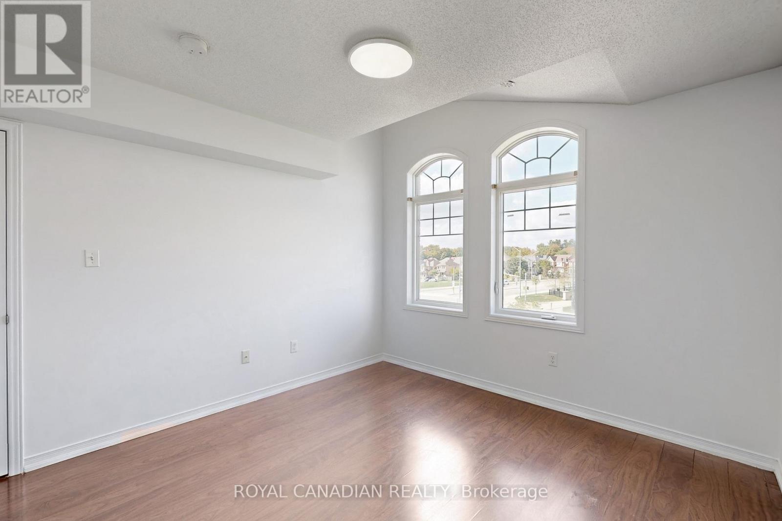 54 Chesterwood Crescent, Brampton, Ontario  L6Y 0Z4 - Photo 23 - W12453063
