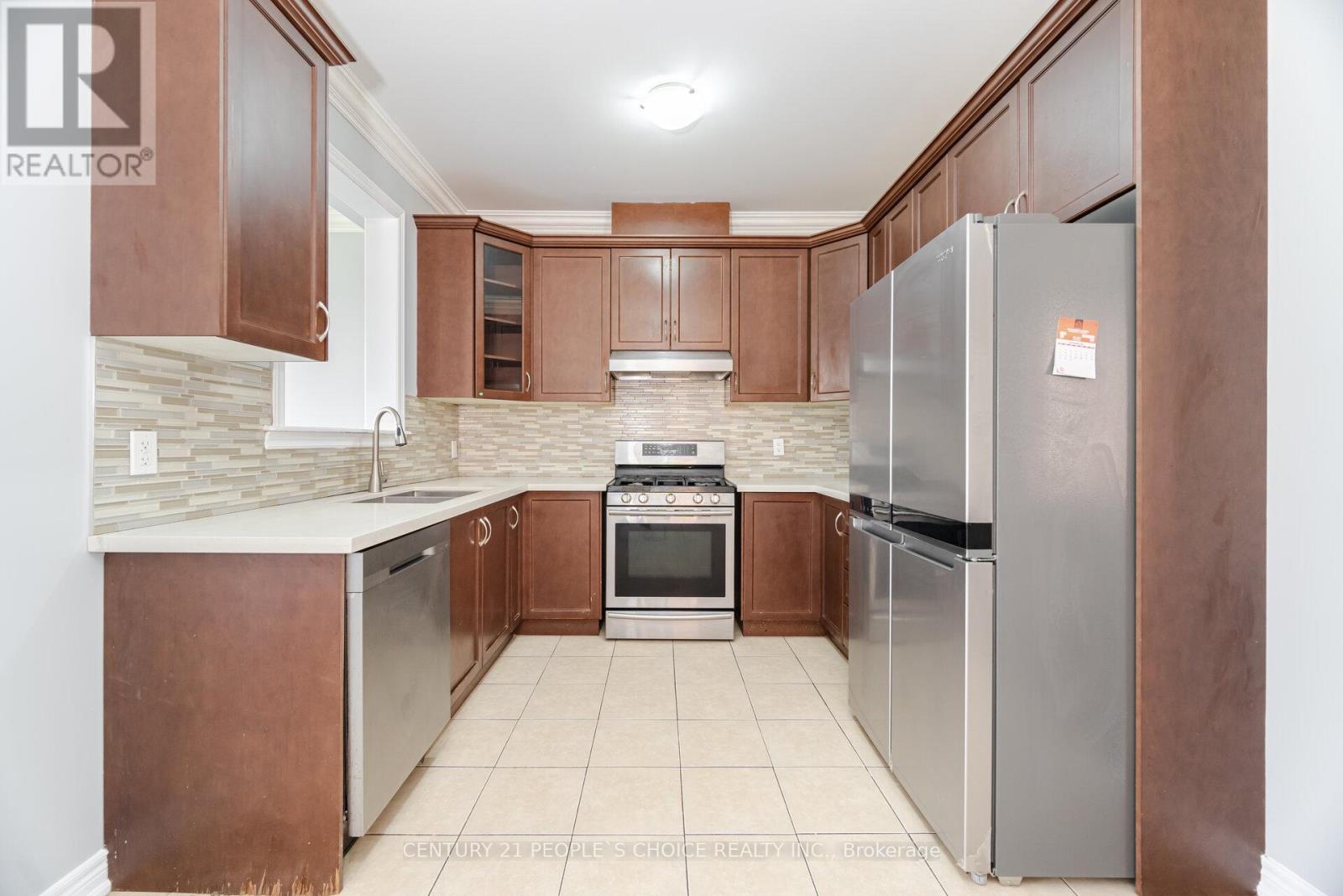 47 Speedwell Street, Brampton, Ontario  L6X 0R8 - Photo 13 - W12453066