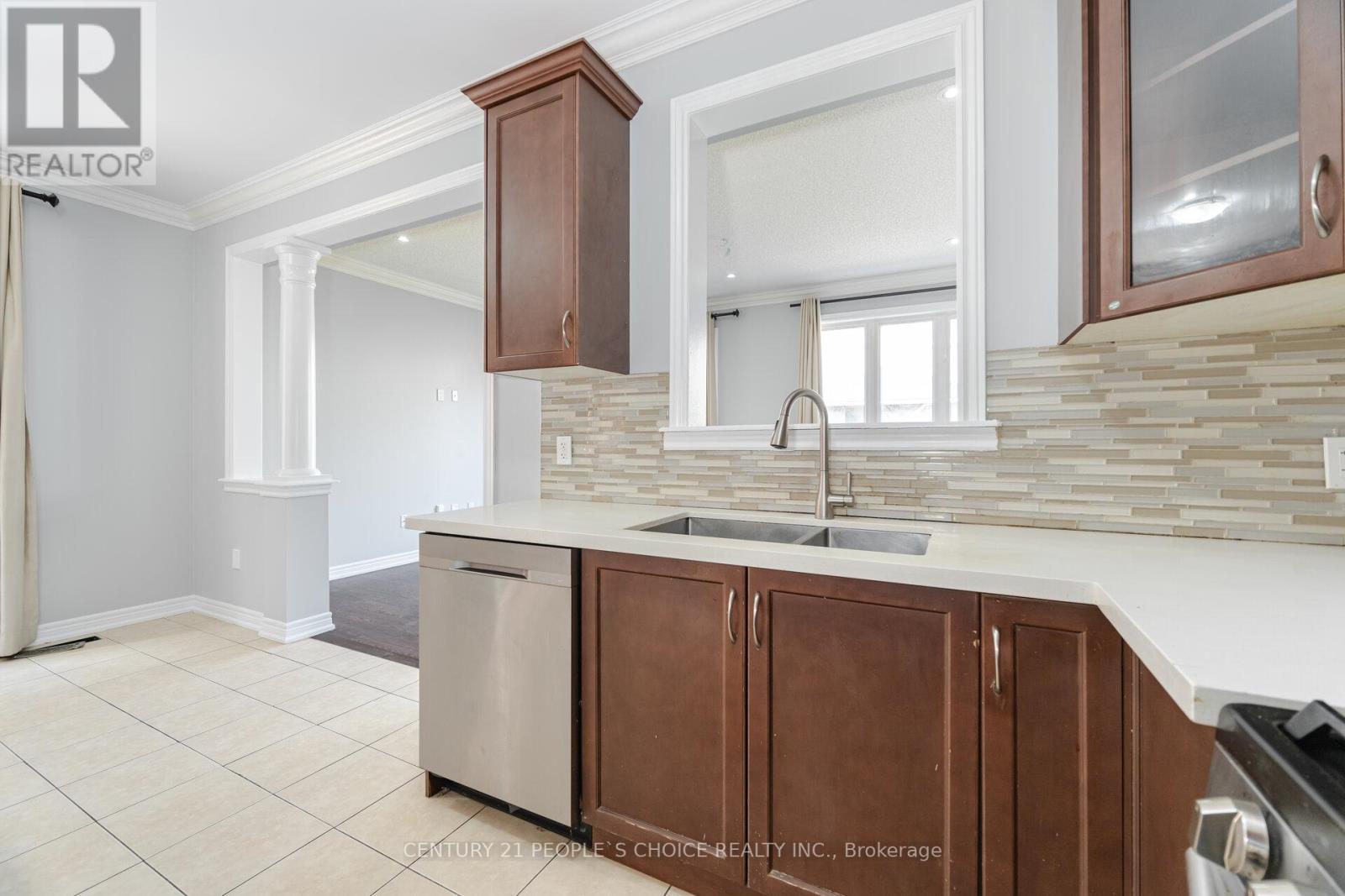 47 Speedwell Street, Brampton, Ontario  L6X 0R8 - Photo 16 - W12453066