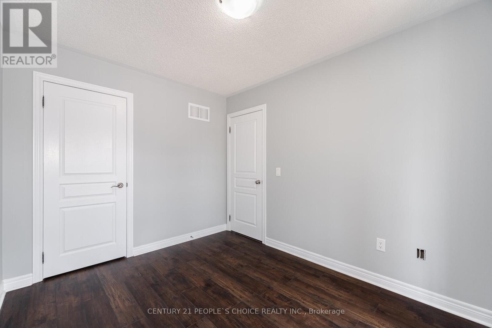 47 Speedwell Street, Brampton, Ontario  L6X 0R8 - Photo 36 - W12453066