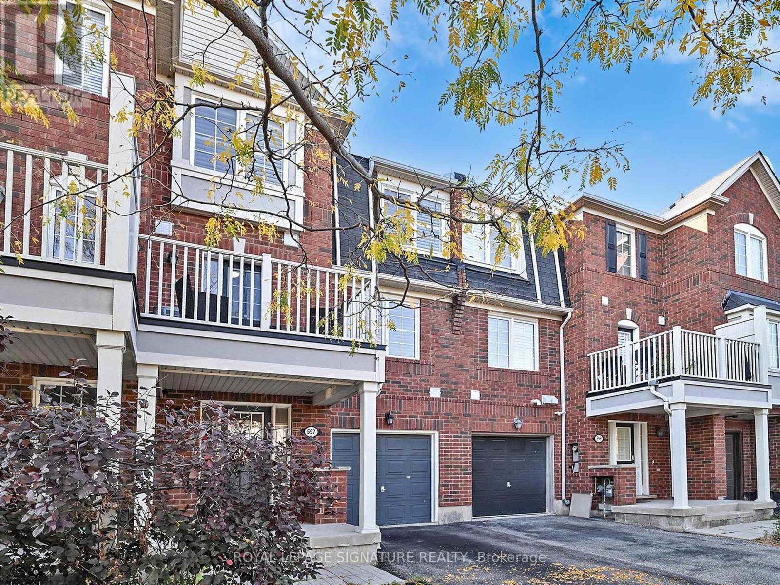 597 Speyer Circle, Milton, Ontario  L9T 0Y1 - Photo 4 - W12453067