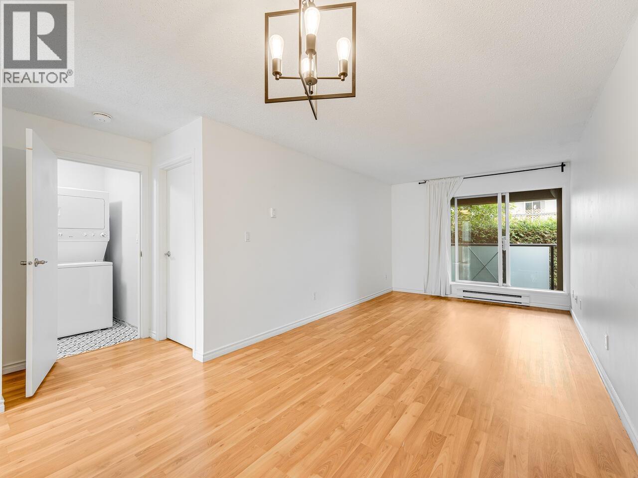 216 140 E 4th Street, North Vancouver, British Columbia  V7L 4R1 - Photo 10 - R3056880