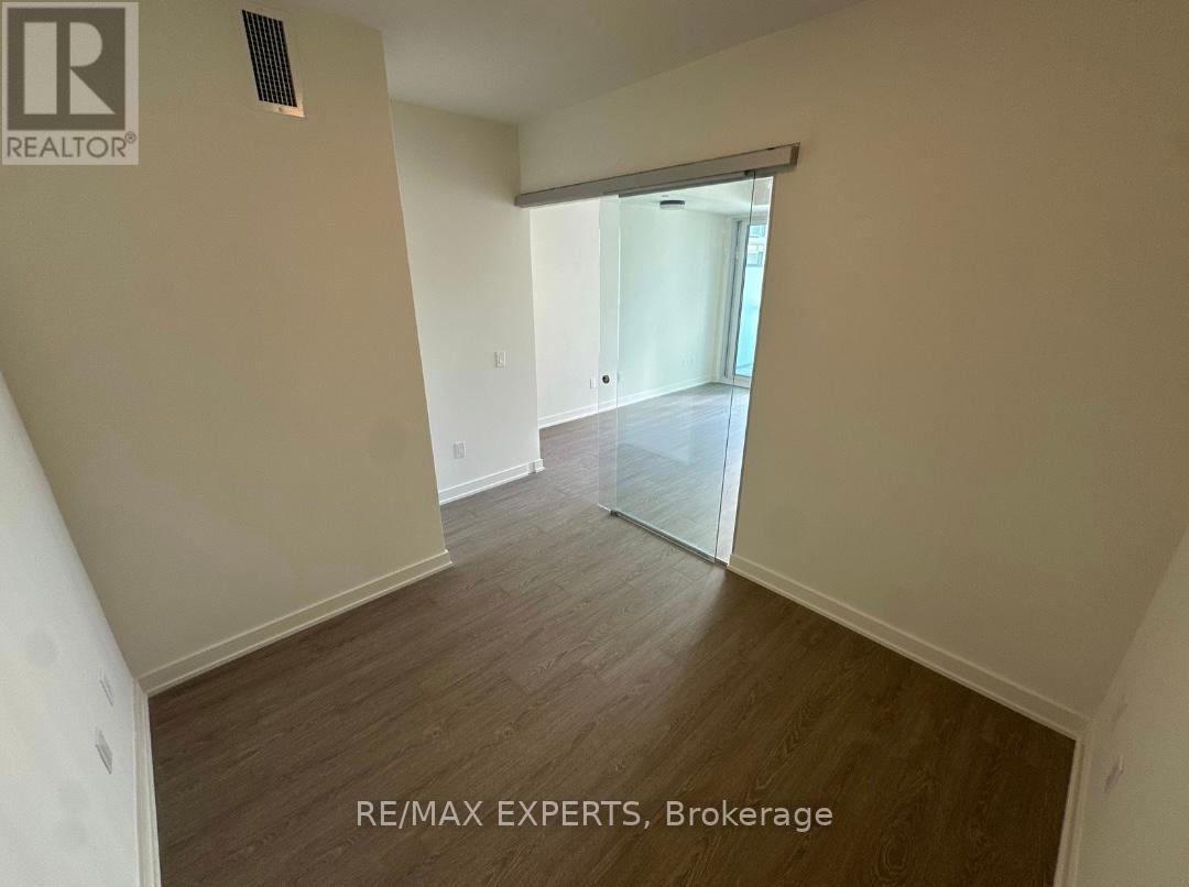 418 - 425 Front Street, Toronto, Ontario  M5A 1G9 - Photo 8 - C12449564