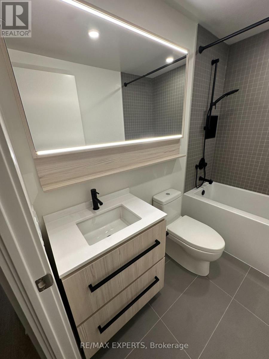 418 - 425 Front Street, Toronto, Ontario  M5A 1G9 - Photo 6 - C12449564