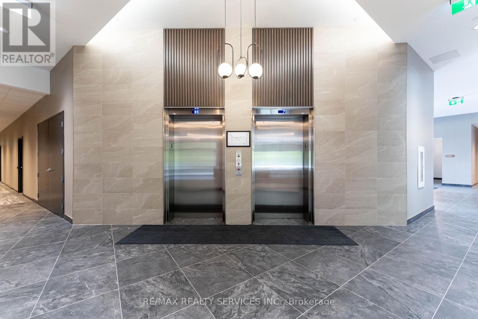 402 - 525 New Dundee Road, Kitchener, Ontario  N2P 0K8 - Photo 4 - X12453046