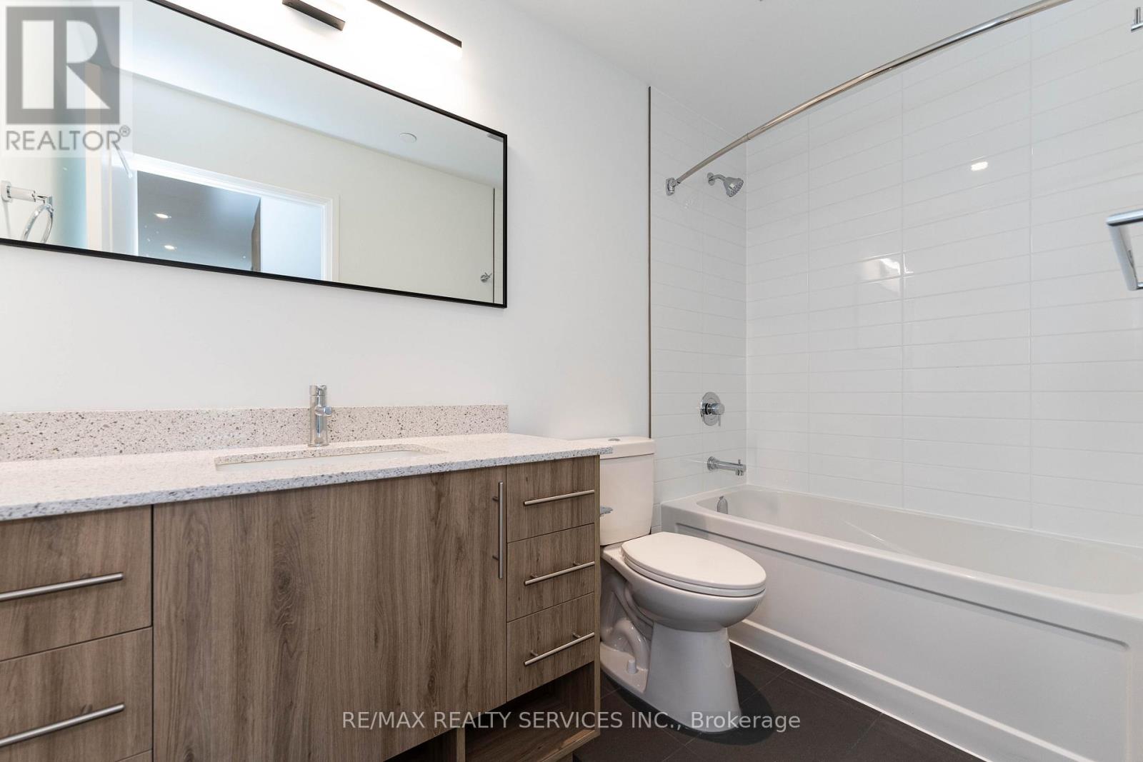 402 - 525 New Dundee Road, Kitchener, Ontario  N2P 0K8 - Photo 7 - X12453046