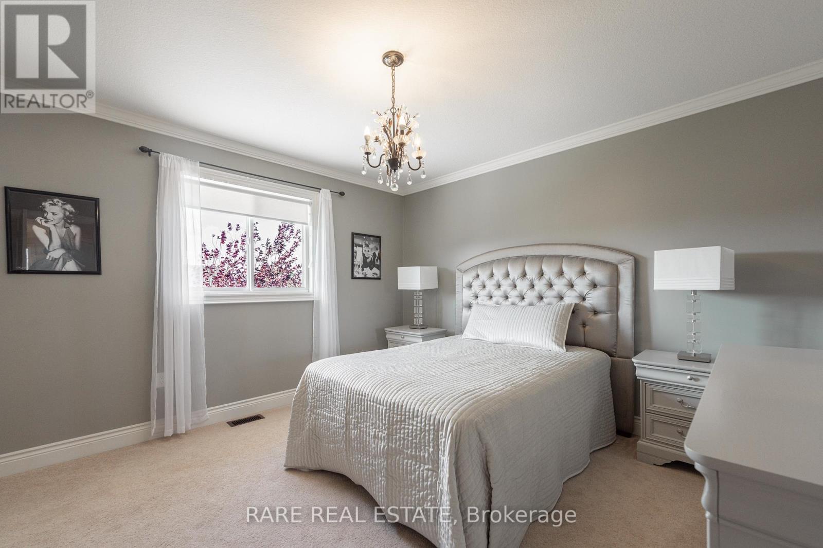 86 Silverlace Circle, Hamilton, Ontario  L8E 6A6 - Photo 37 - X12453071