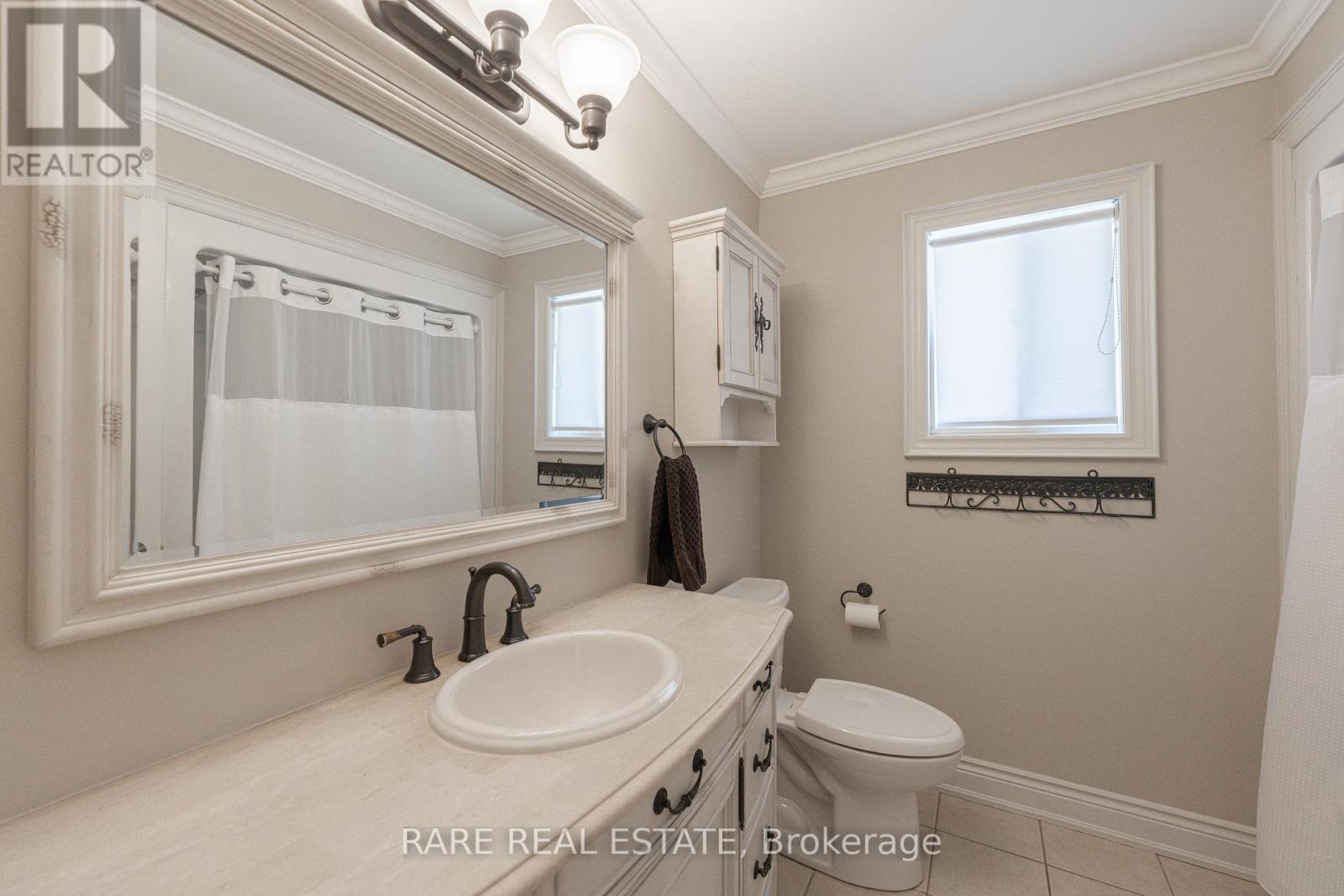 86 Silverlace Circle, Hamilton, Ontario  L8E 6A6 - Photo 40 - X12453071