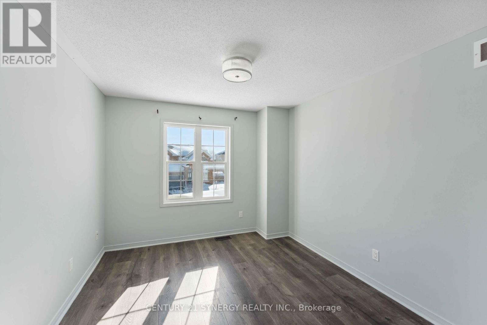 59 Baywood Drive, Ottawa, Ontario  K2S 2H5 - Photo 33 - X12453075
