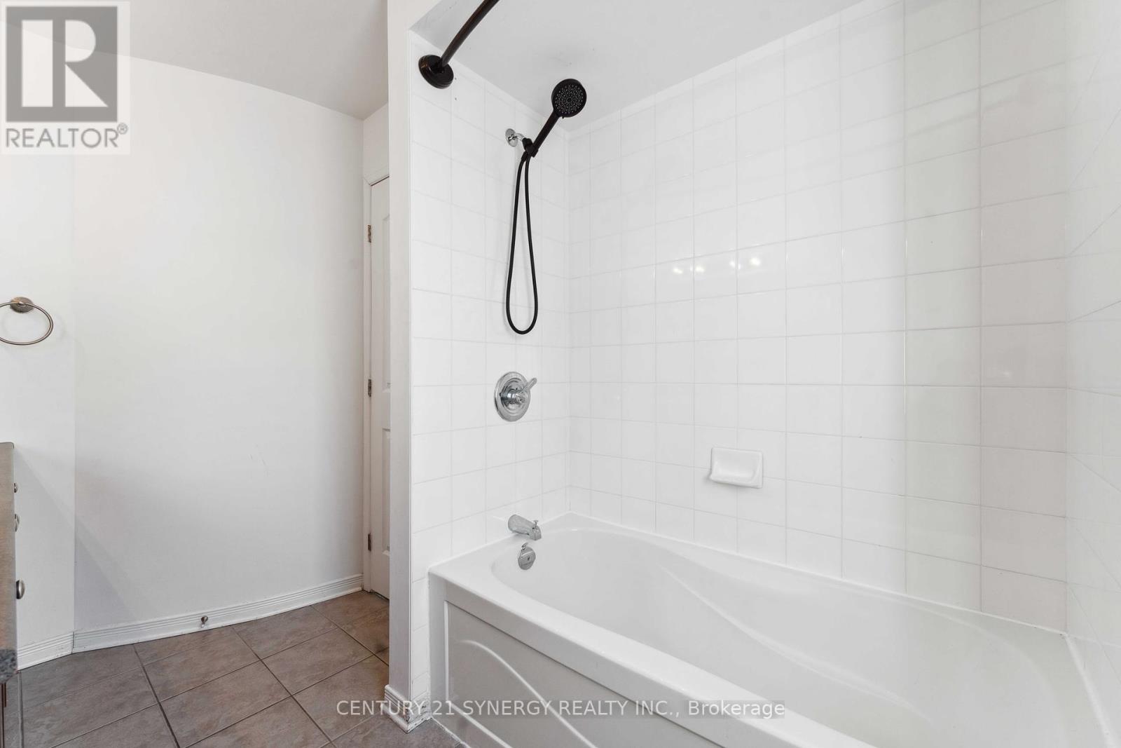 59 Baywood Drive, Ottawa, Ontario  K2S 2H5 - Photo 39 - X12453075