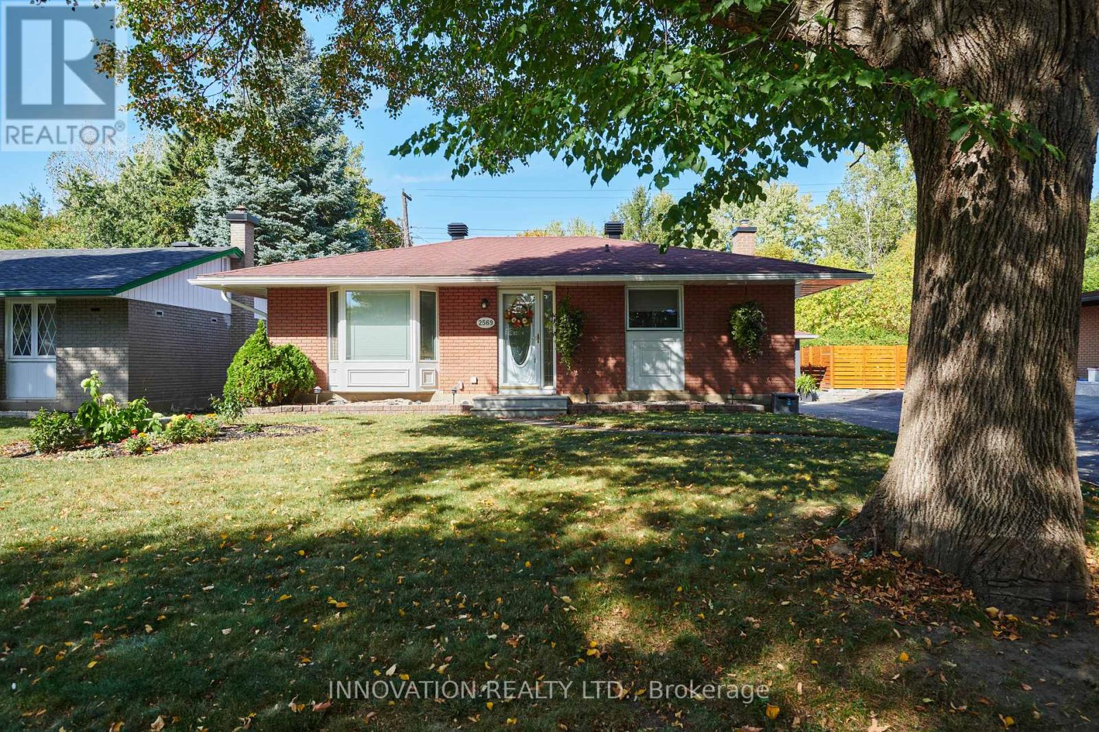 2569 HANLON AVENUE, Ottawa, Ontario