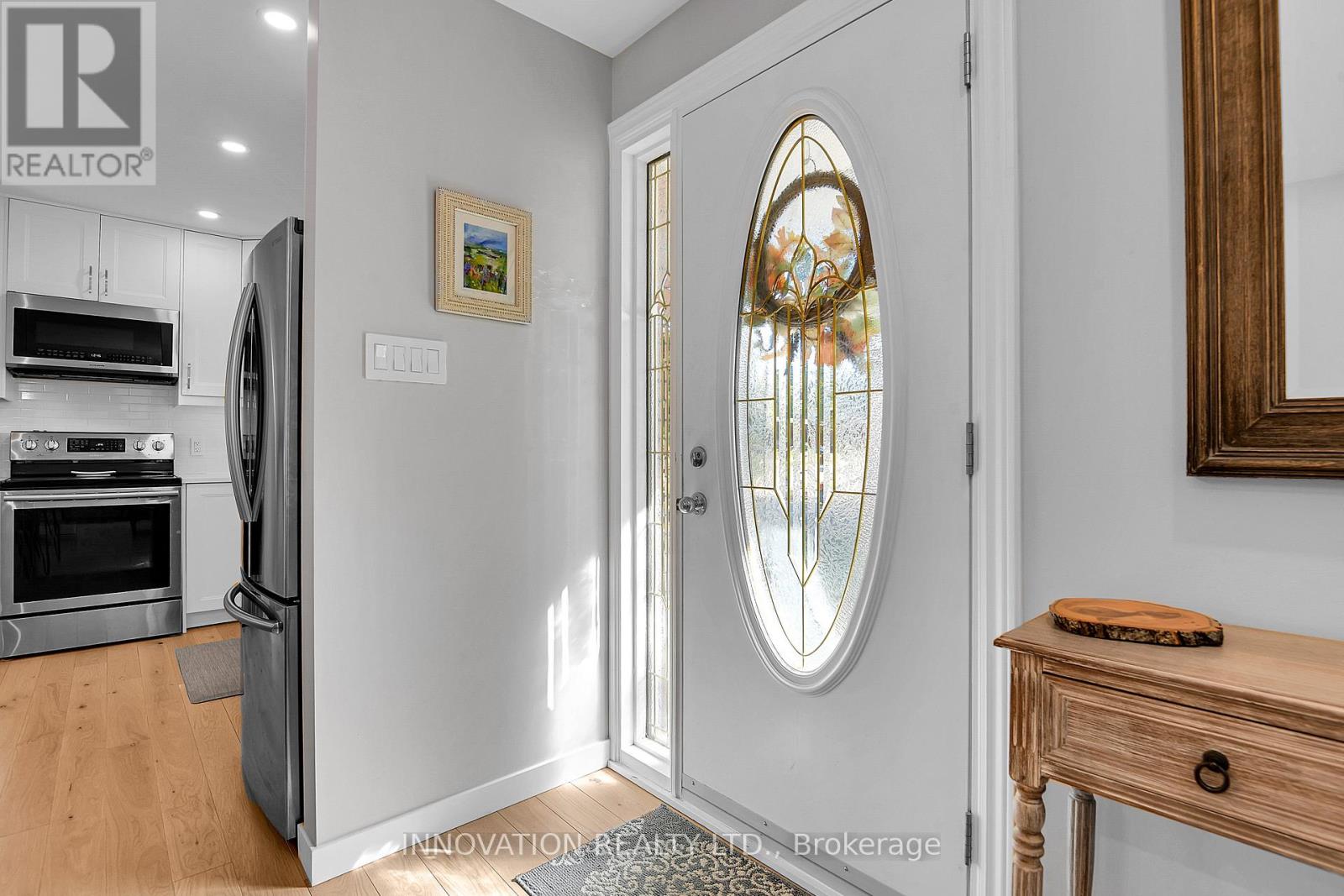 2569 Hanlon Avenue, Ottawa, Ontario  K2B 7X2 - Photo 4 - X12453099
