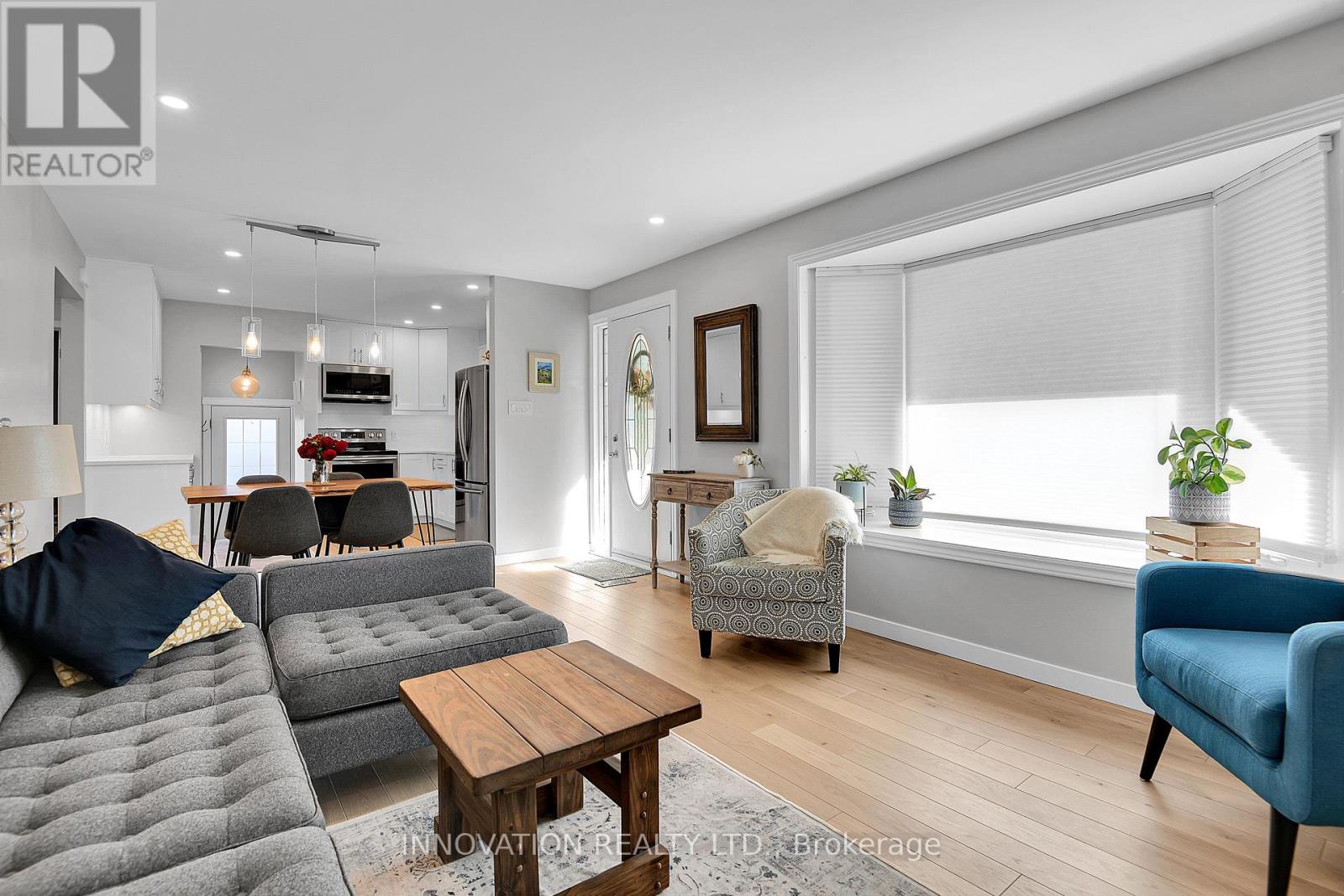 2569 Hanlon Avenue, Ottawa, Ontario  K2B 7X2 - Photo 8 - X12453099