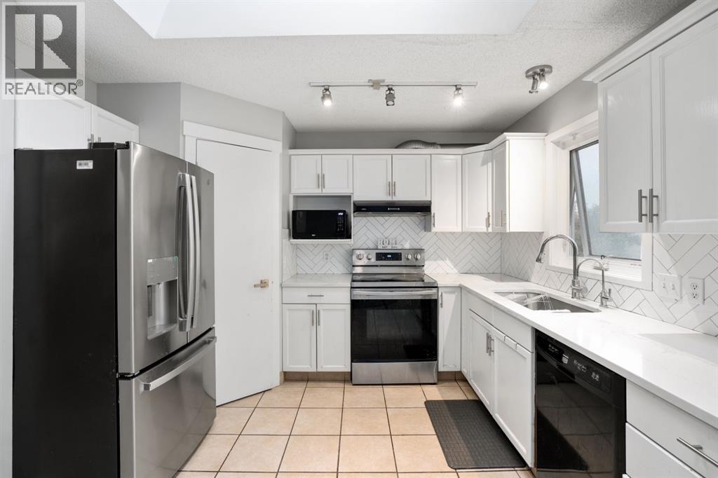 169 Coral Sands Terrace Ne, Calgary, Alberta  T3J 3J4 - Photo 12 - A2262149