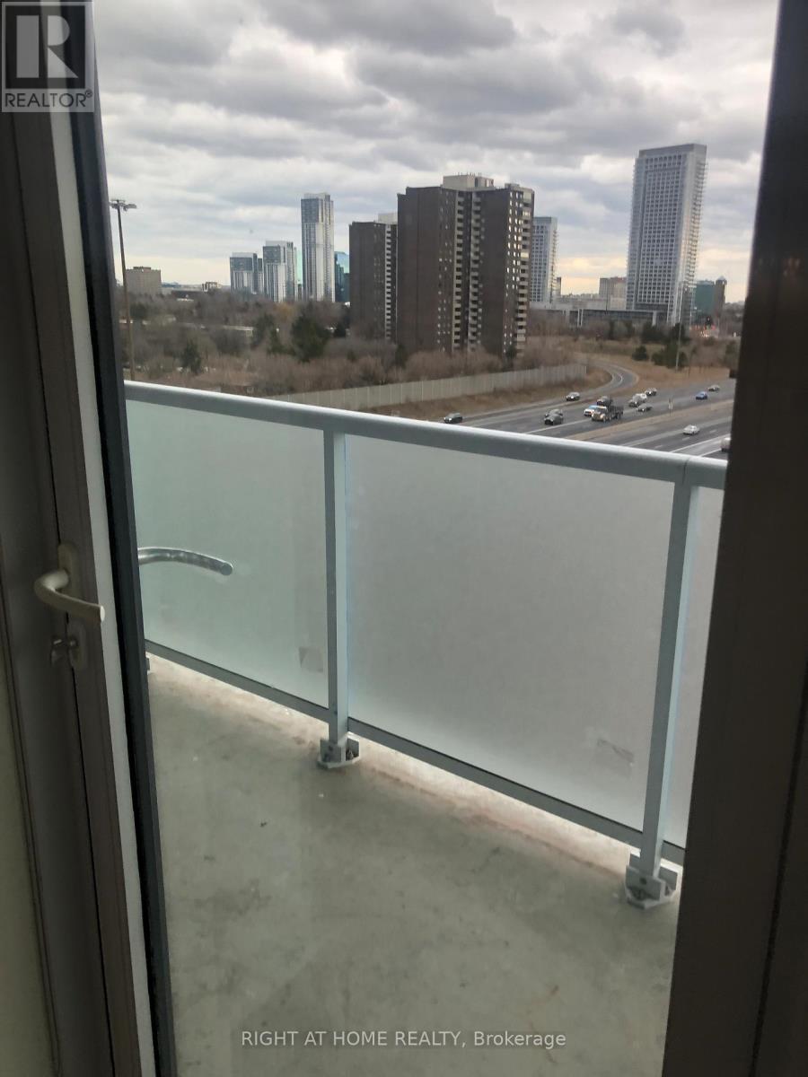 910 - 188 Fairview Mall Drive, Toronto, Ontario  M2J 0H7 - Photo 8 - C12453074