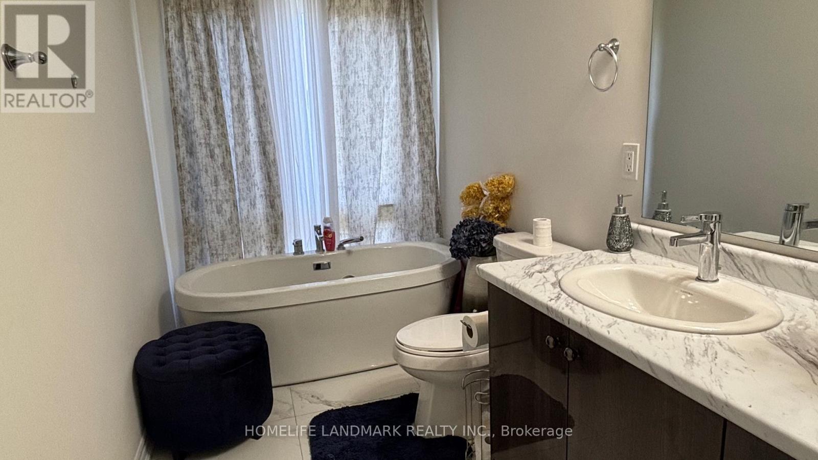 42 Lake Trail Way, Whitby, Ontario  L1M 0M3 - Photo 24 - E12440564