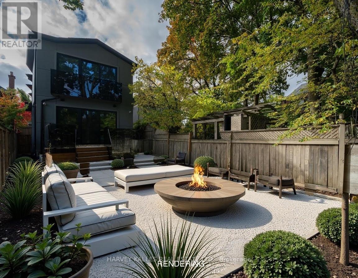 4 Douglas Crescent, Toronto, Ontario  M4W 2E7 - Photo 44 - C12452651