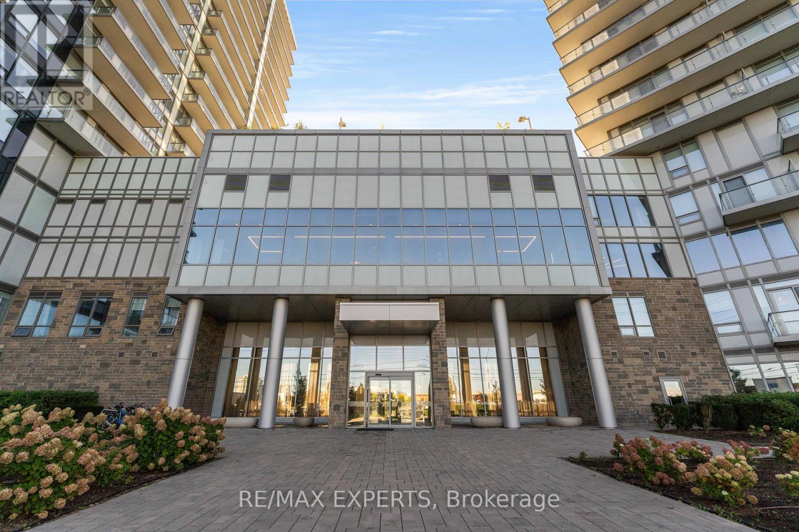 1506 - 4675 Metcalfe Avenue, Mississauga, Ontario  L5M 0Z8 - Photo 4 - W12451572