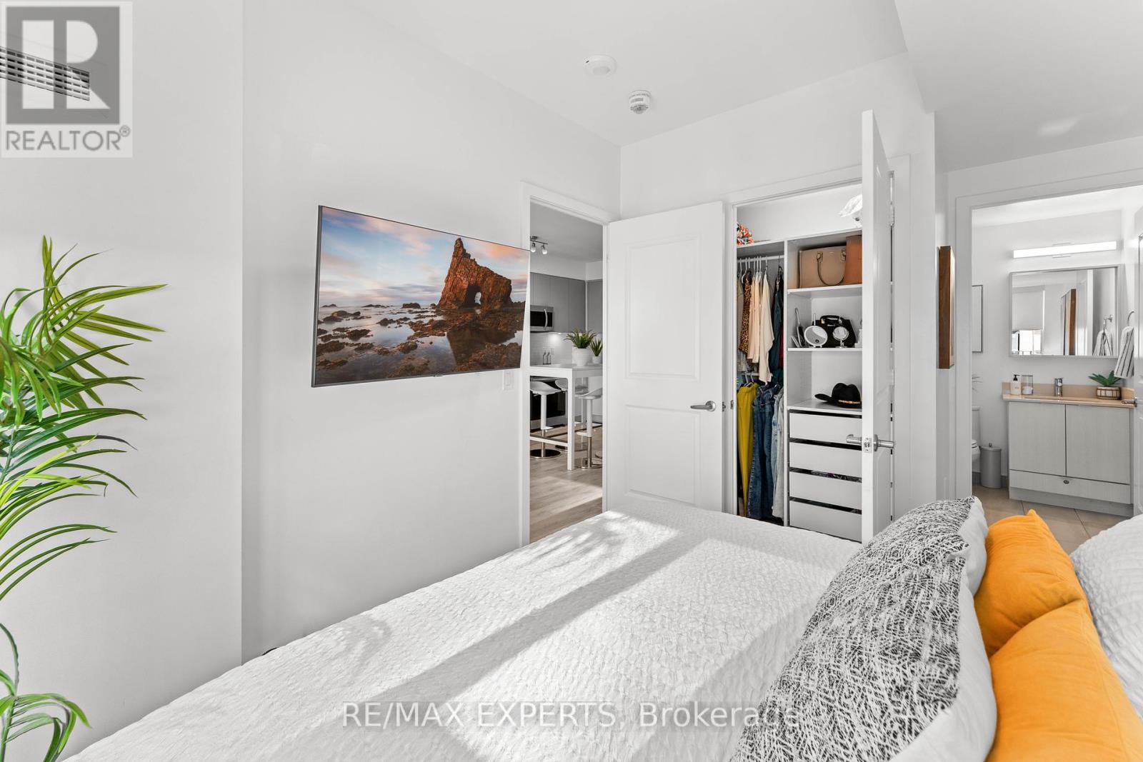 1506 - 4675 Metcalfe Avenue, Mississauga, Ontario  L5M 0Z8 - Photo 25 - W12451572
