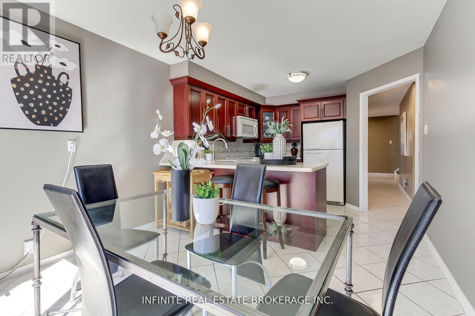 70 Sable Crescent, Whitby, Ontario  L1R 1Y6 - Photo 10 - E12453107