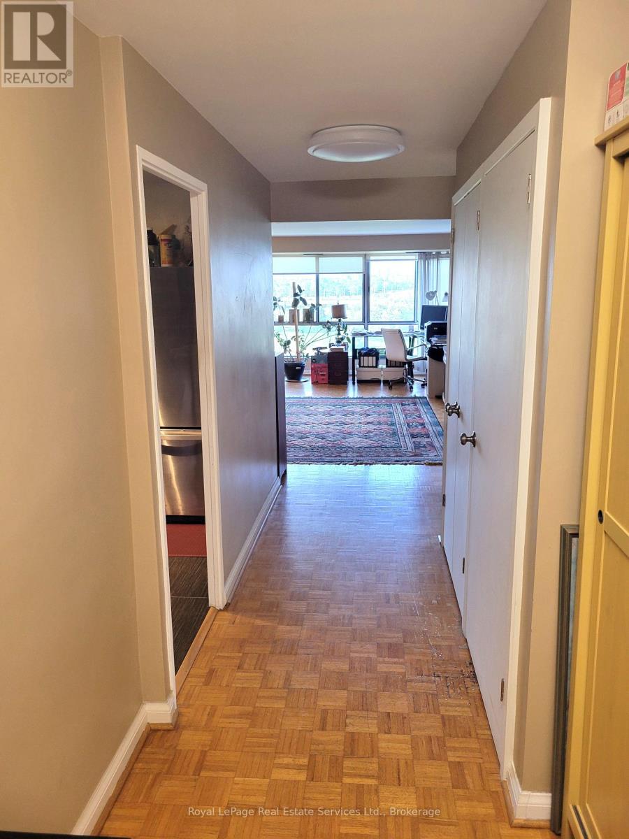 1214 - 1400 Dixie Road, Mississauga, Ontario  L5E 3E1 - Photo 11 - W12448712