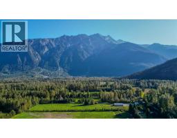 7342 CLOVER ROAD, Pemberton, British Columbia