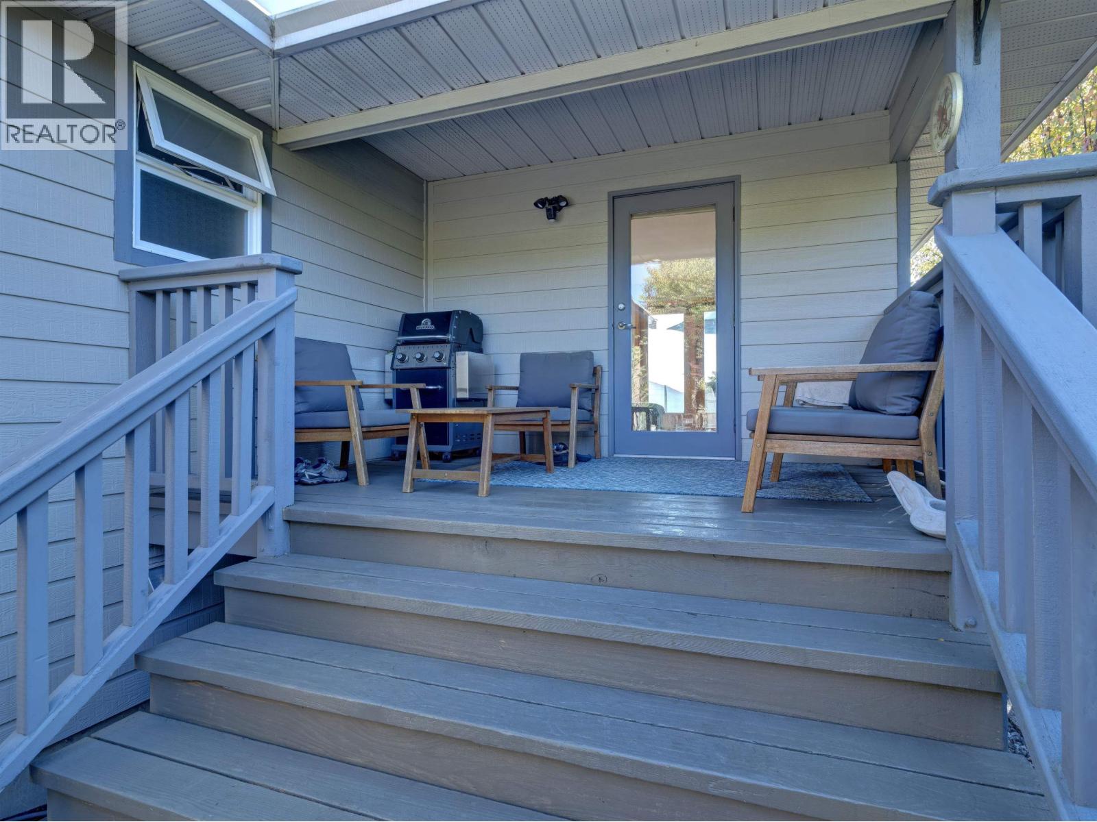 806 Oceanmount Boulevard, Gibsons, British Columbia  V0N 1V8 - Photo 21 - R3054442