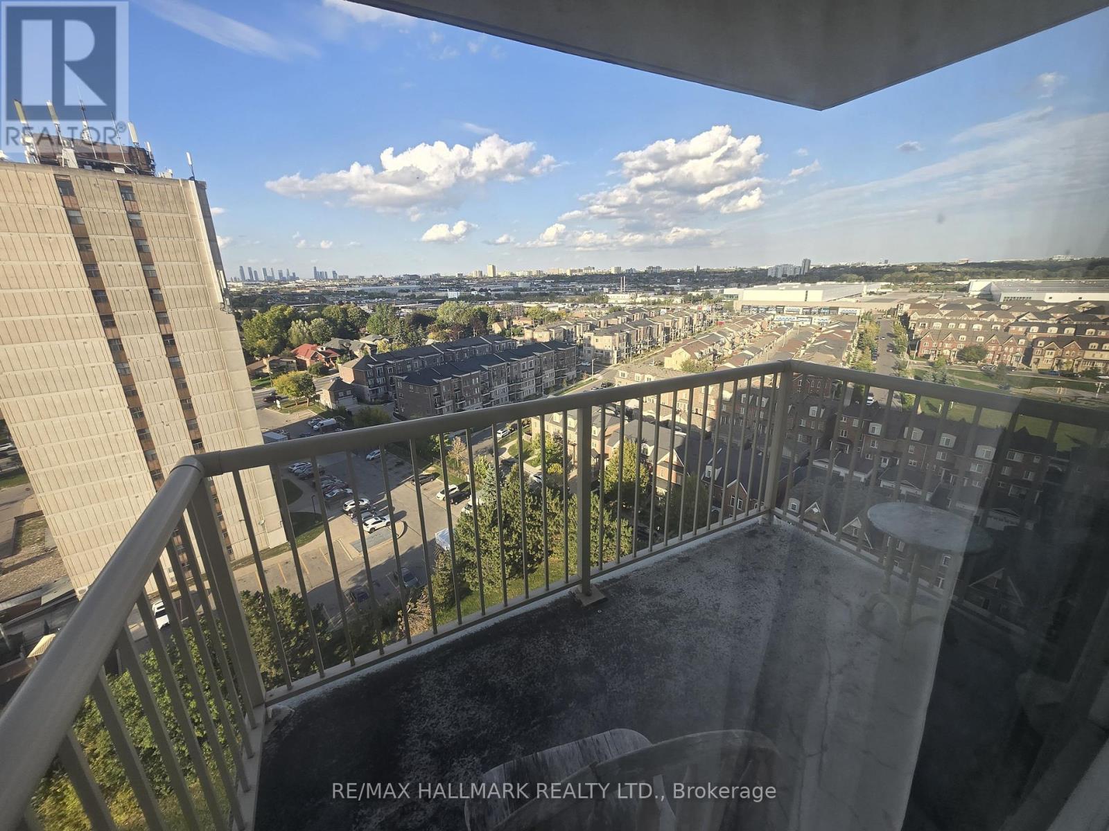 1802 - 3077 Weston Road, Toronto, Ontario  M9M 3A1 - Photo 11 - W12453077