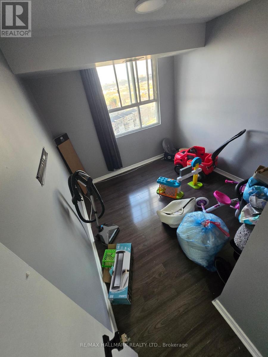 1802 - 3077 Weston Road, Toronto, Ontario  M9M 3A1 - Photo 14 - W12453077