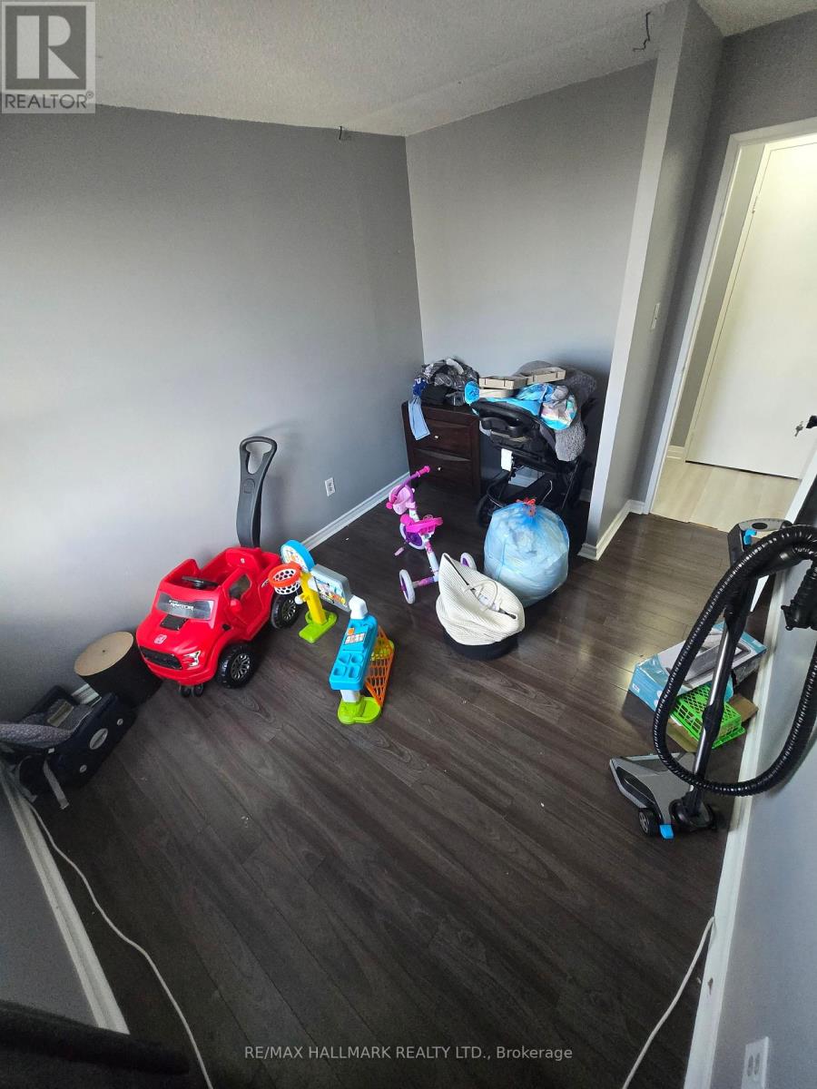 1802 - 3077 Weston Road, Toronto, Ontario  M9M 3A1 - Photo 15 - W12453077