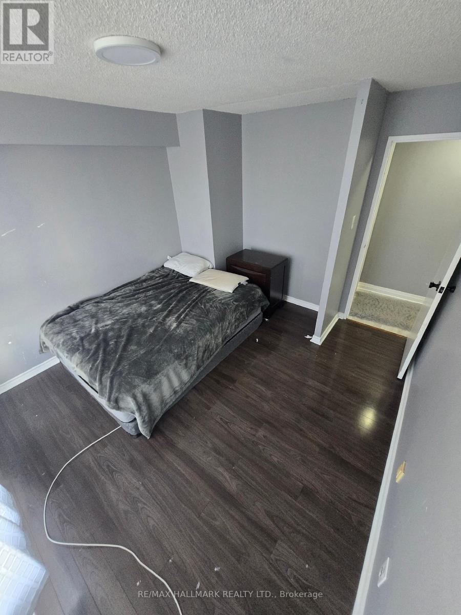 1802 - 3077 Weston Road, Toronto, Ontario  M9M 3A1 - Photo 17 - W12453077
