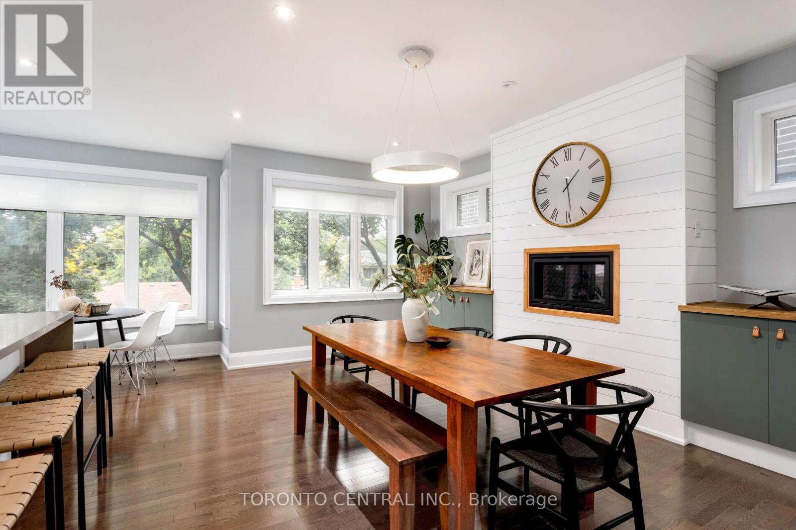 9 Chimney Swift Court, Toronto, Ontario  M9B 0C6 - Photo 10 - W12453083